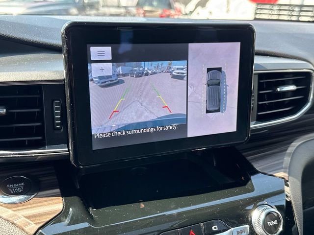 Used 2022 Ford Explorer Limited w/ Equipment Group 301A image 35