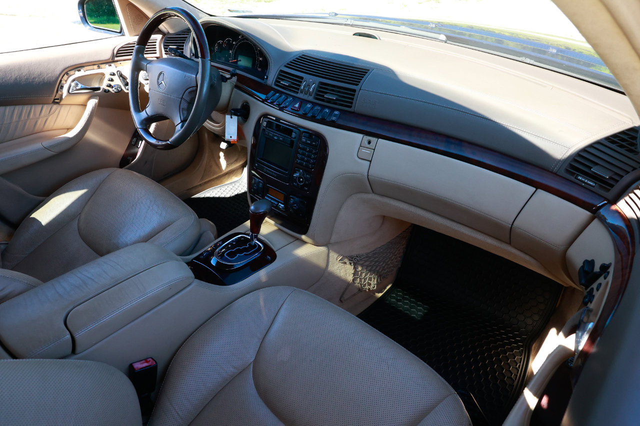 Used 2001 Mercedes-Benz S 600 image 16