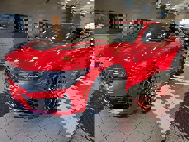 Used 2025 Ford Mustang Dark Horse image 2