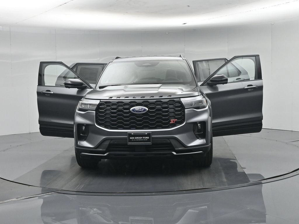 New 2026 Ford Explorer ST AWD/4WD image 32
