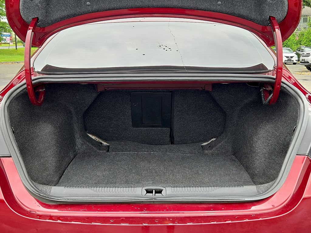 Used 2015 Chrysler 200 Limited FWD image 29