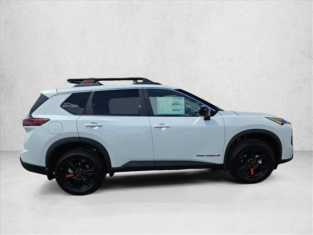 Used 2025 Nissan Rogue SV image 8