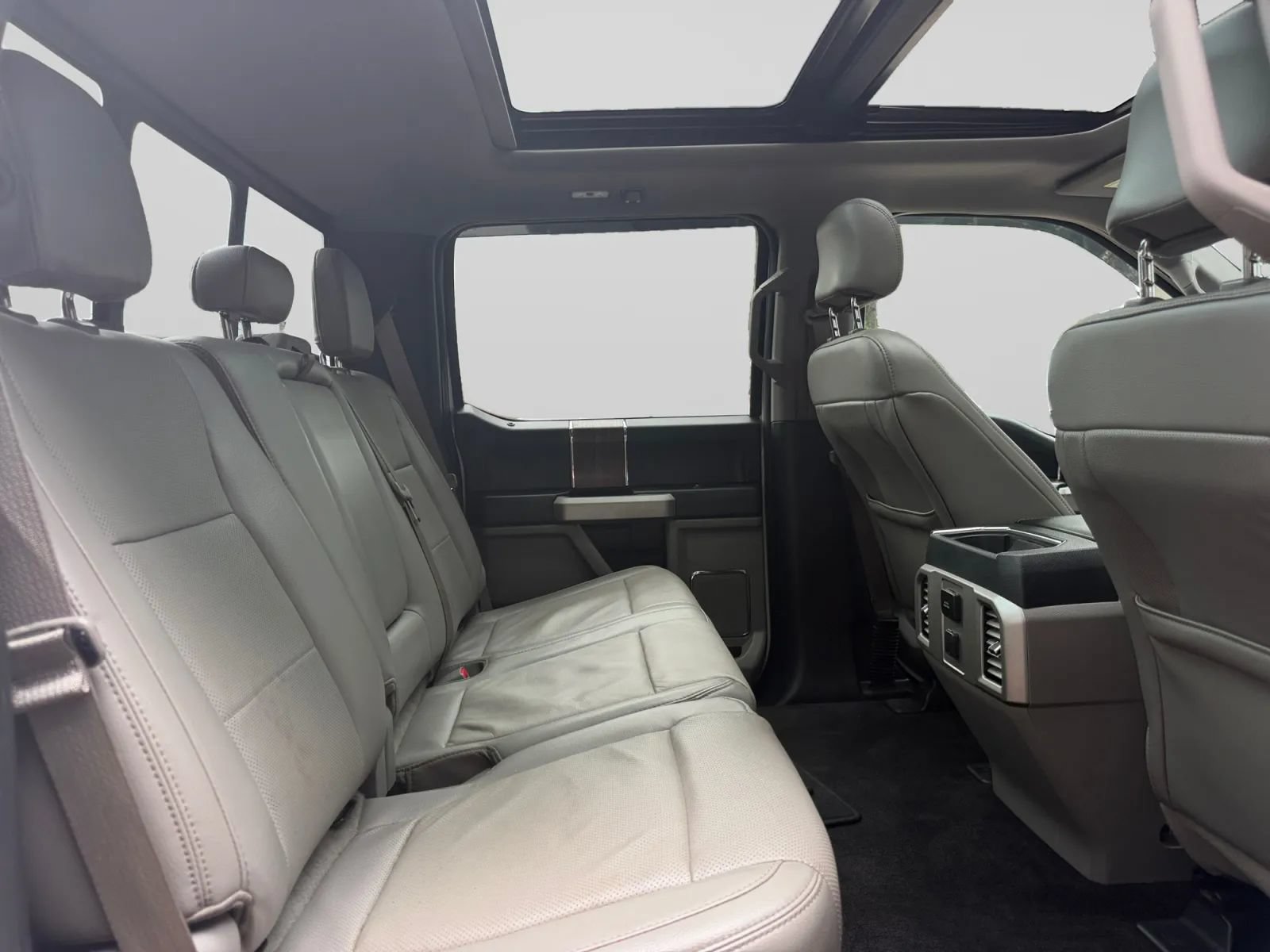 Used 2016 Ford F150 Lariat AWD/4WD image 30