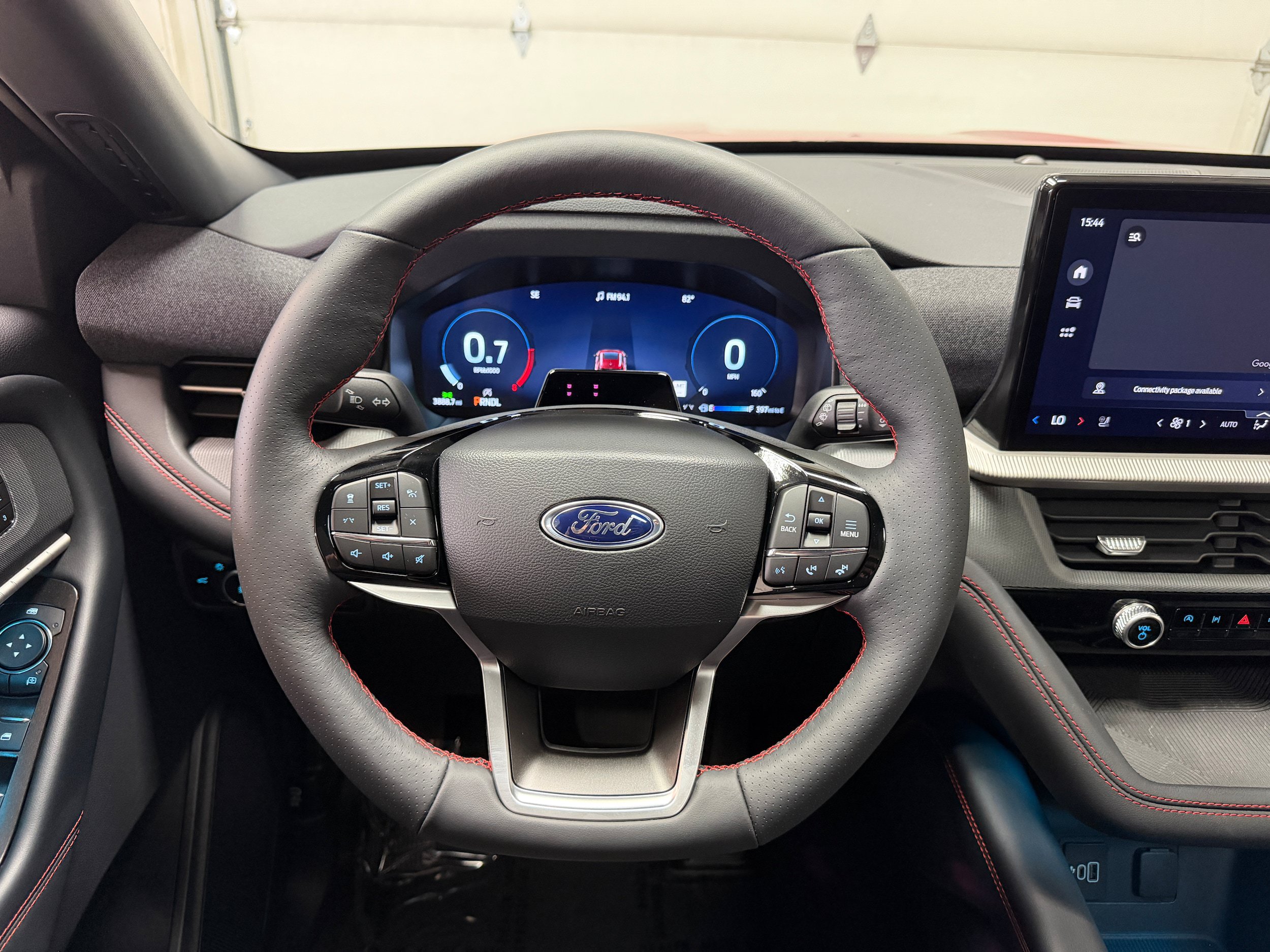 New 2026 Ford Explorer ST-Line w/ ST-Line Street Pack AWD/4WD image 17