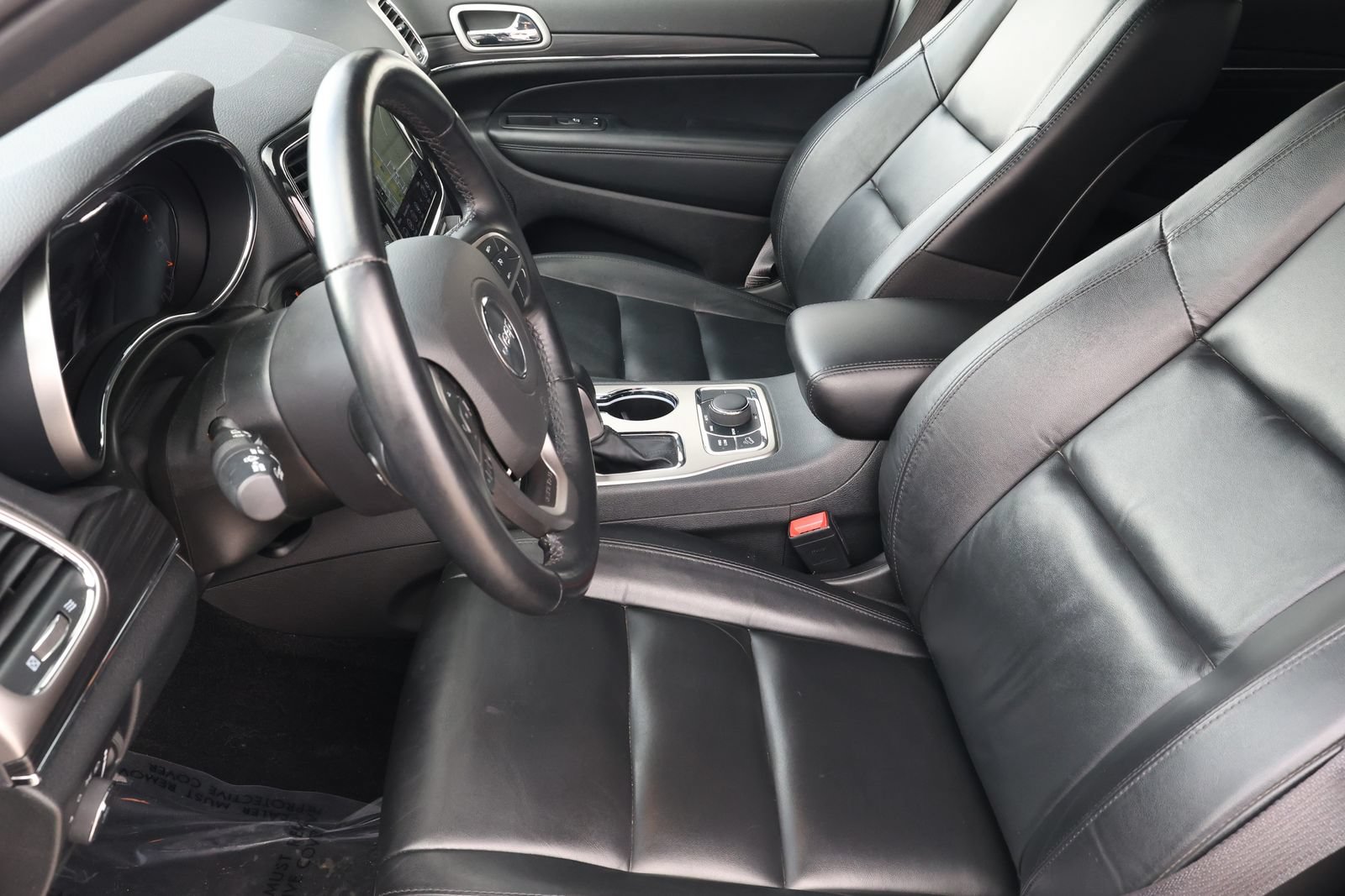 Used 2022 Jeep Grand Cherokee Limited AWD/4WD image 15