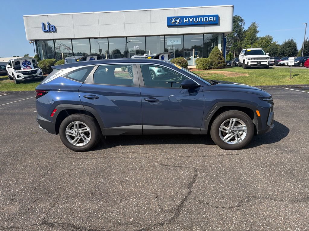 Certified 2026 Hyundai Tucson SE AWD/4WD image 2