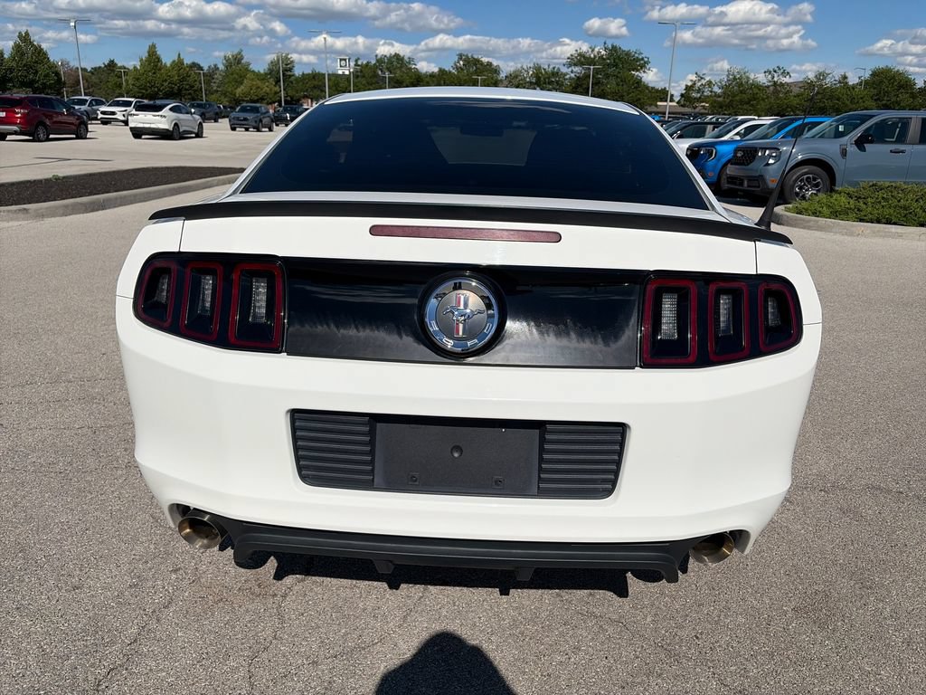 Used 2013 Ford Mustang Boss 302 w/ Boss 302 Accessory Pkg RWD image 6