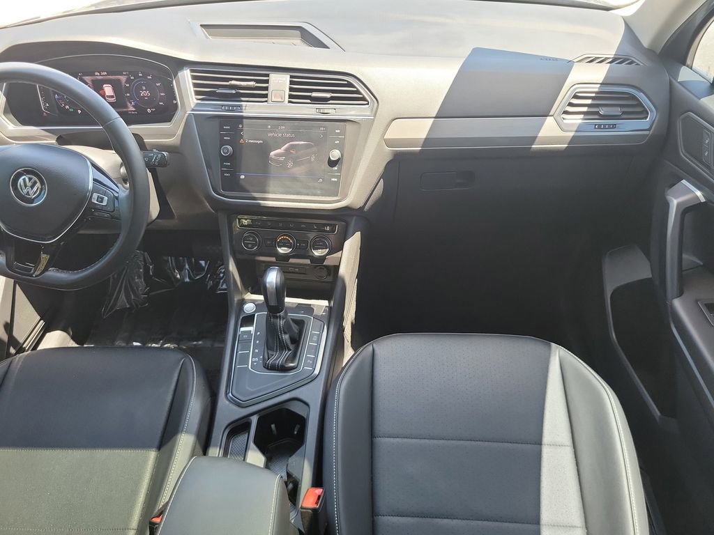Used 2021 Volkswagen Tiguan SEL FWD image 21