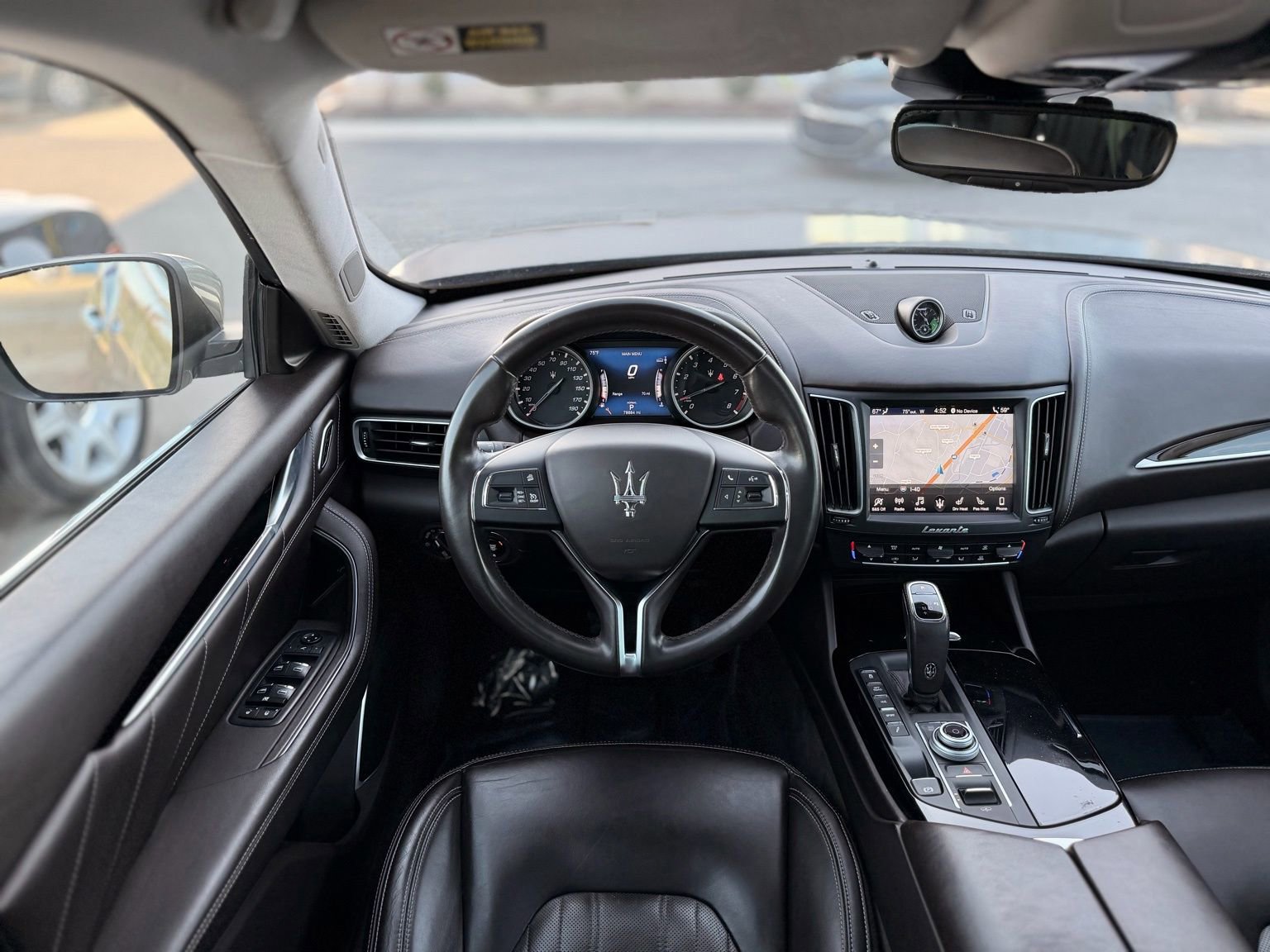 Used 2019 Maserati Levante image 33