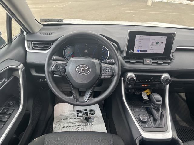Used 2024 Toyota RAV4 XLE image 22