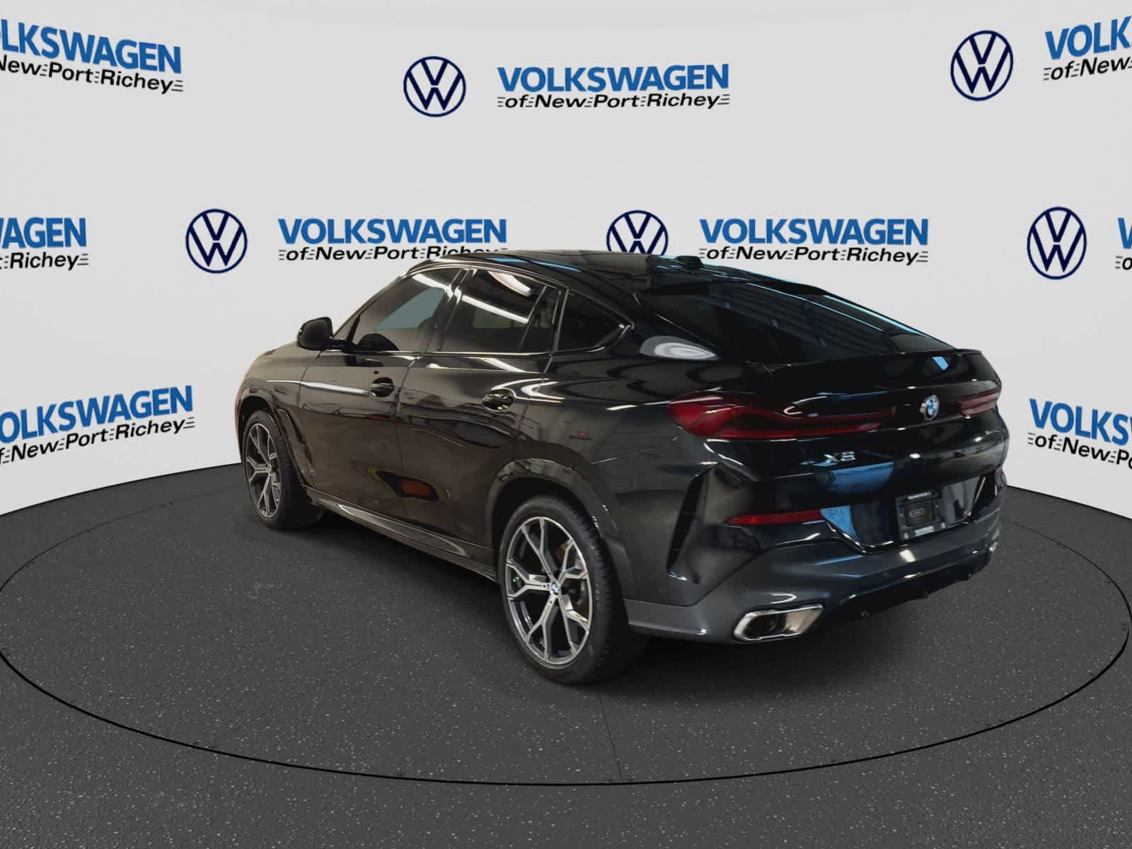 Used 2026 BMW X6 xDrive40i AWD/4WD image 6