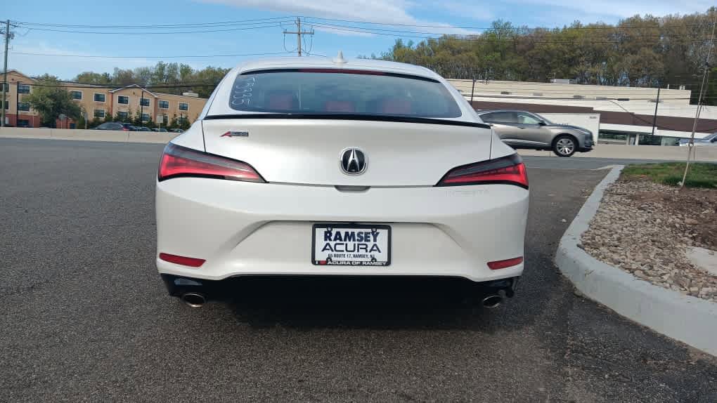 Used 2023 Acura Integra A-Spec FWD image 4