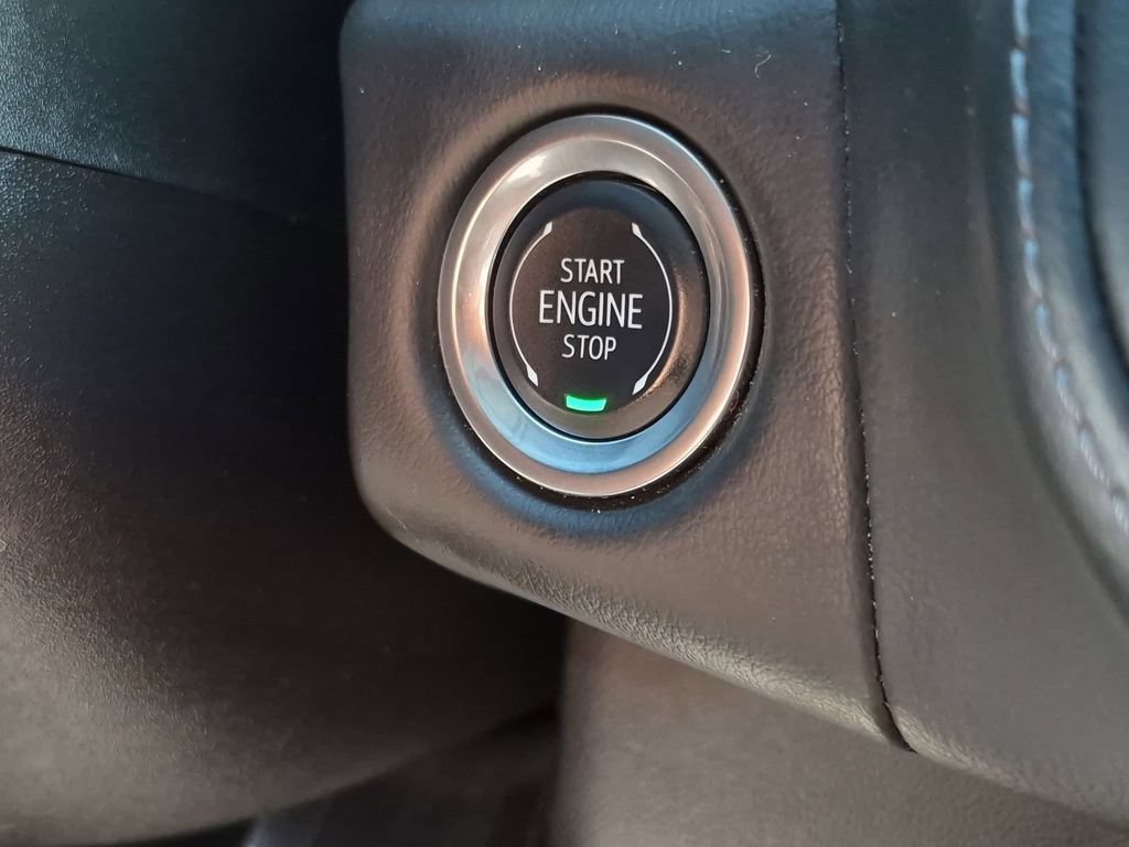 Used 2024 Chevrolet Tahoe LT RWD image 9