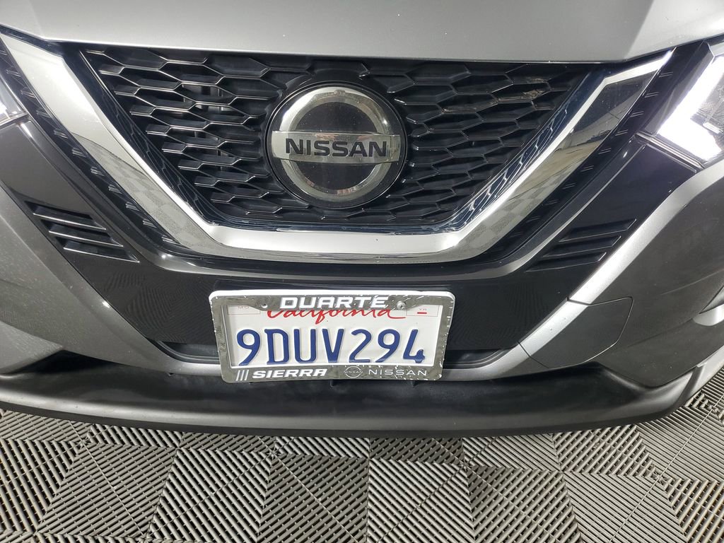 Used 2020 Nissan Rogue Sport S image 10