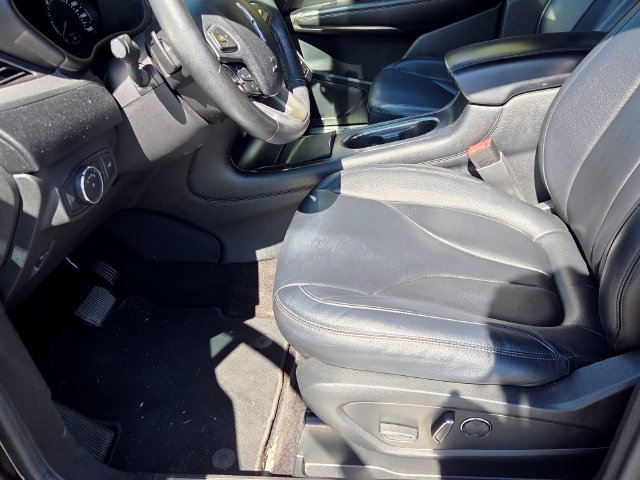 Used 2019 Lincoln MKC Premiere FWD image 15