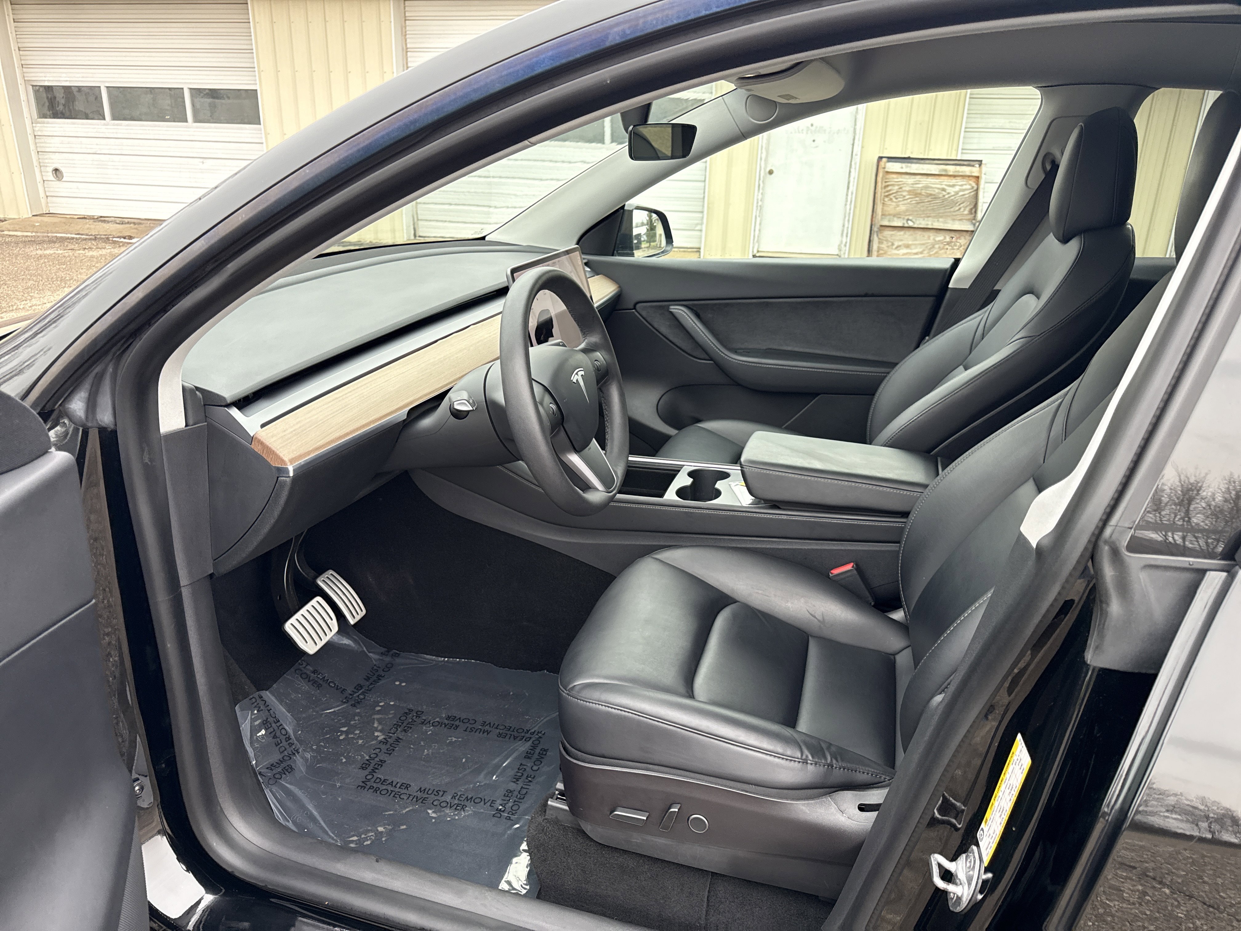 Used 2021 Tesla Model Y Performance image 19