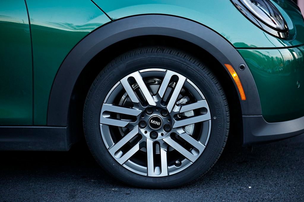 Used 2025 MINI Cooper S image 5