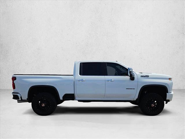 Used 2022 Chevrolet Silverado 3500 High Country w/ Z71 Off-Road Package AWD/4WD image 4