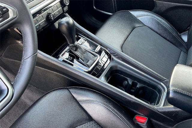 Used 2024 Jeep Compass Latitude image 18