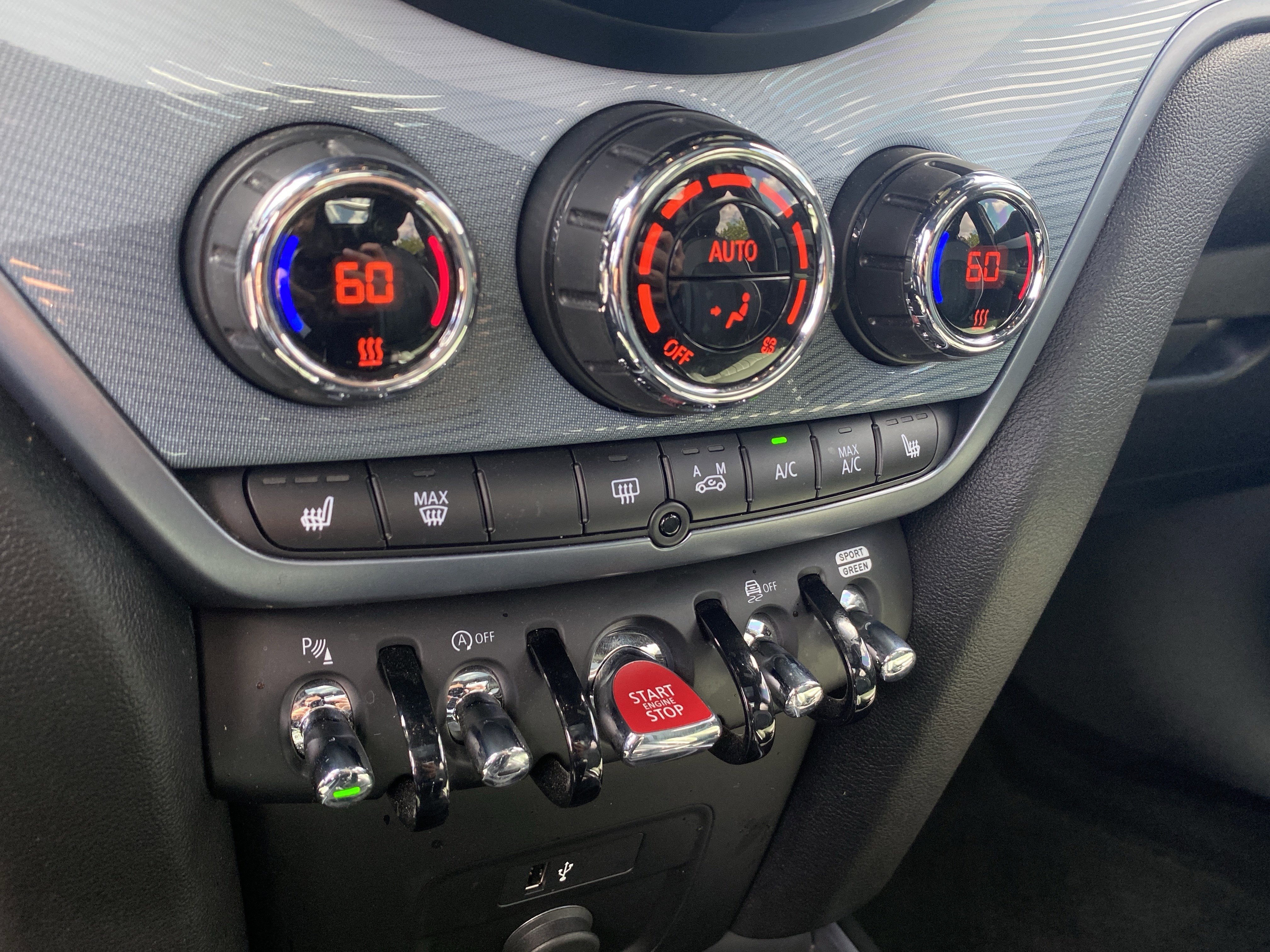 Certified 2024 MINI Cooper Countryman S w/ Mini Untamed Edition image 38