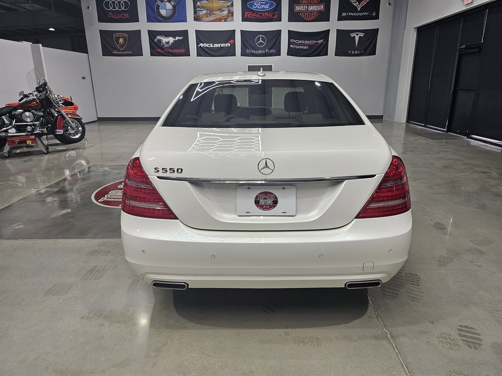 Used 2010 Mercedes-Benz S 550 image 12