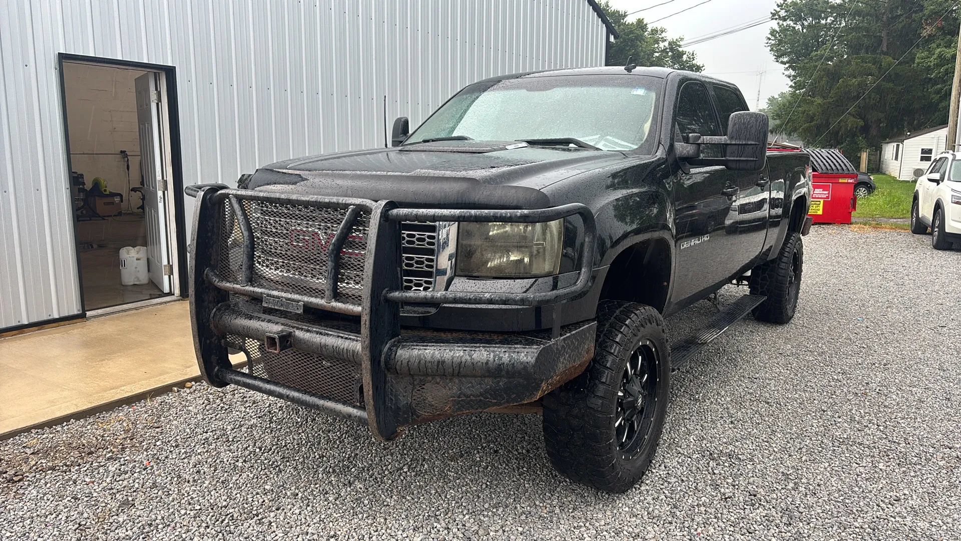Used 2013 GMC Sierra 2500 Denali w/ Suspension Package, Off-Road AWD/4WD image 12