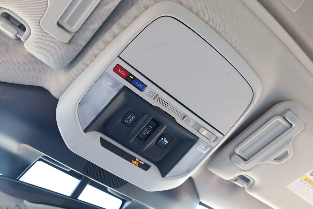 Used 2022 Subaru Forester Premium image 18