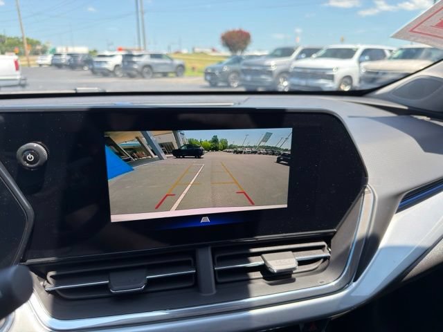 New 2026 Chevrolet Trax LT w/ LT Convenience Package FWD image 18