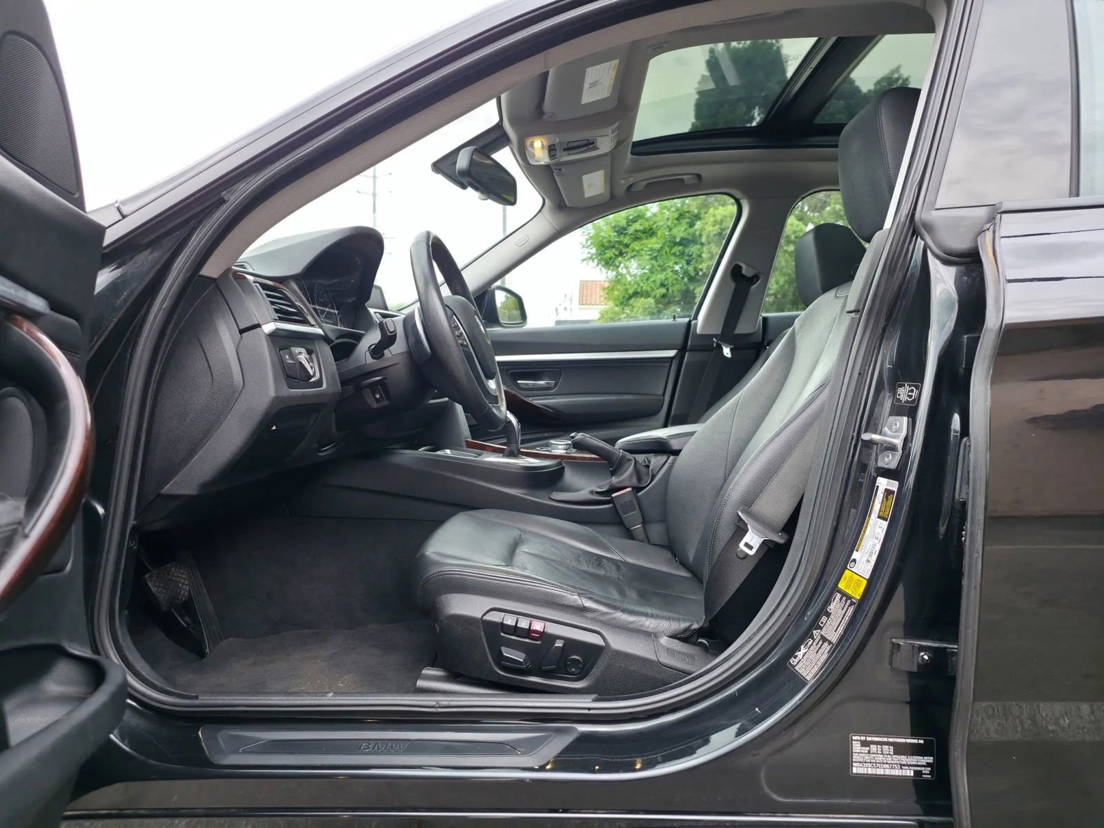 Used 2014 BMW 335i Gran Turismo xDrive image 37