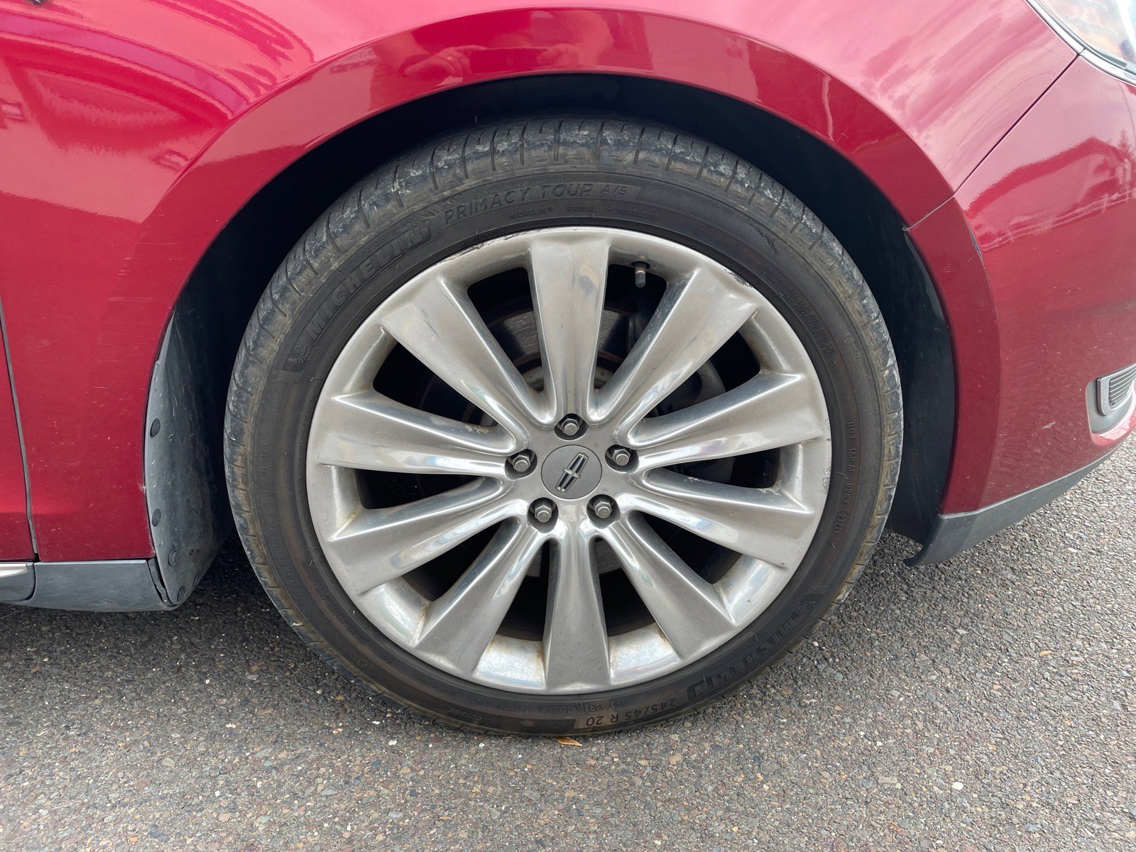 Used 2015 Lincoln MKS AWD w/ Equipment Group 201A image 29