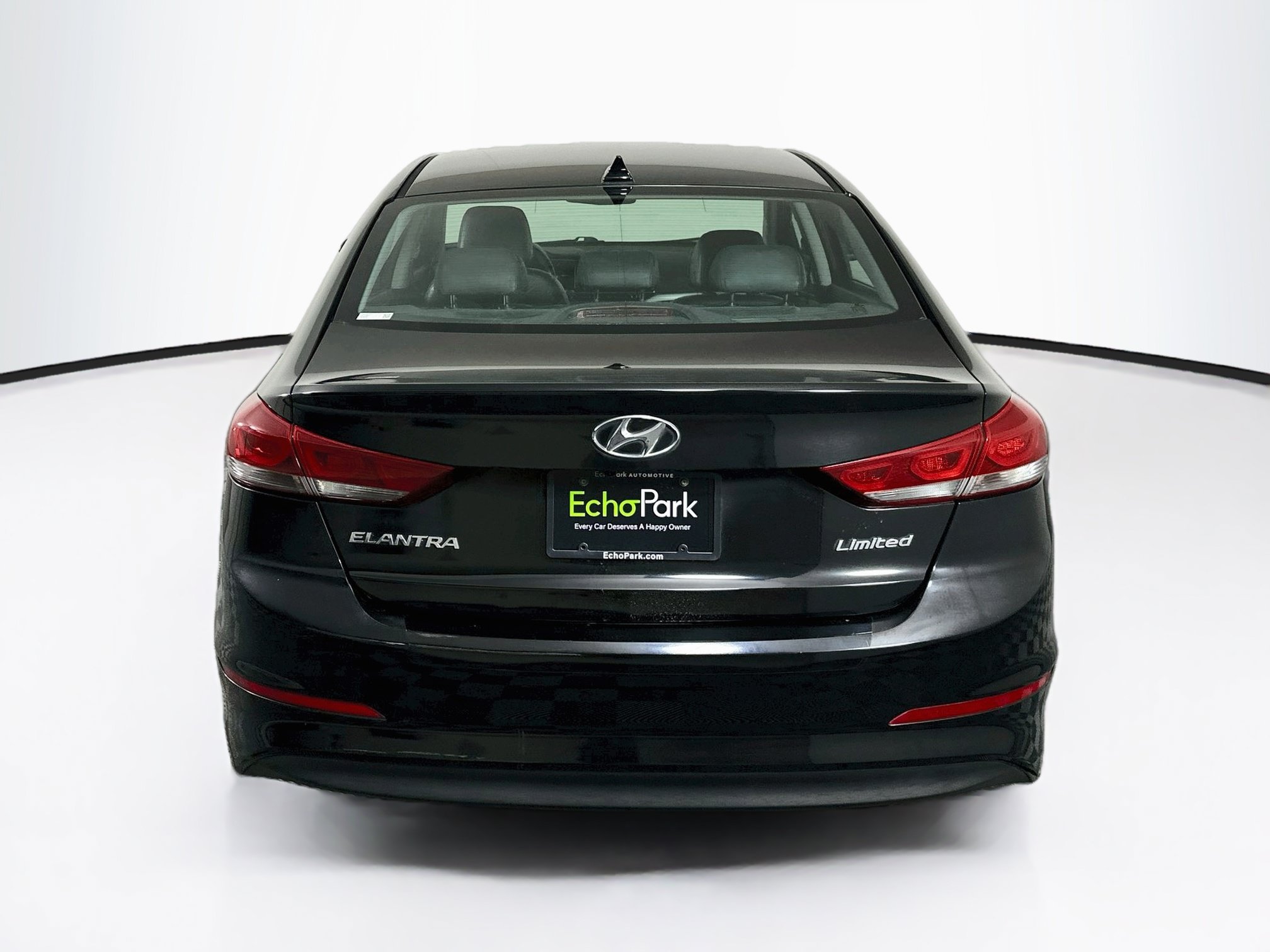 Used 2017 Hyundai Elantra Limited w/ Limited Tech Package 08 FWD image 7