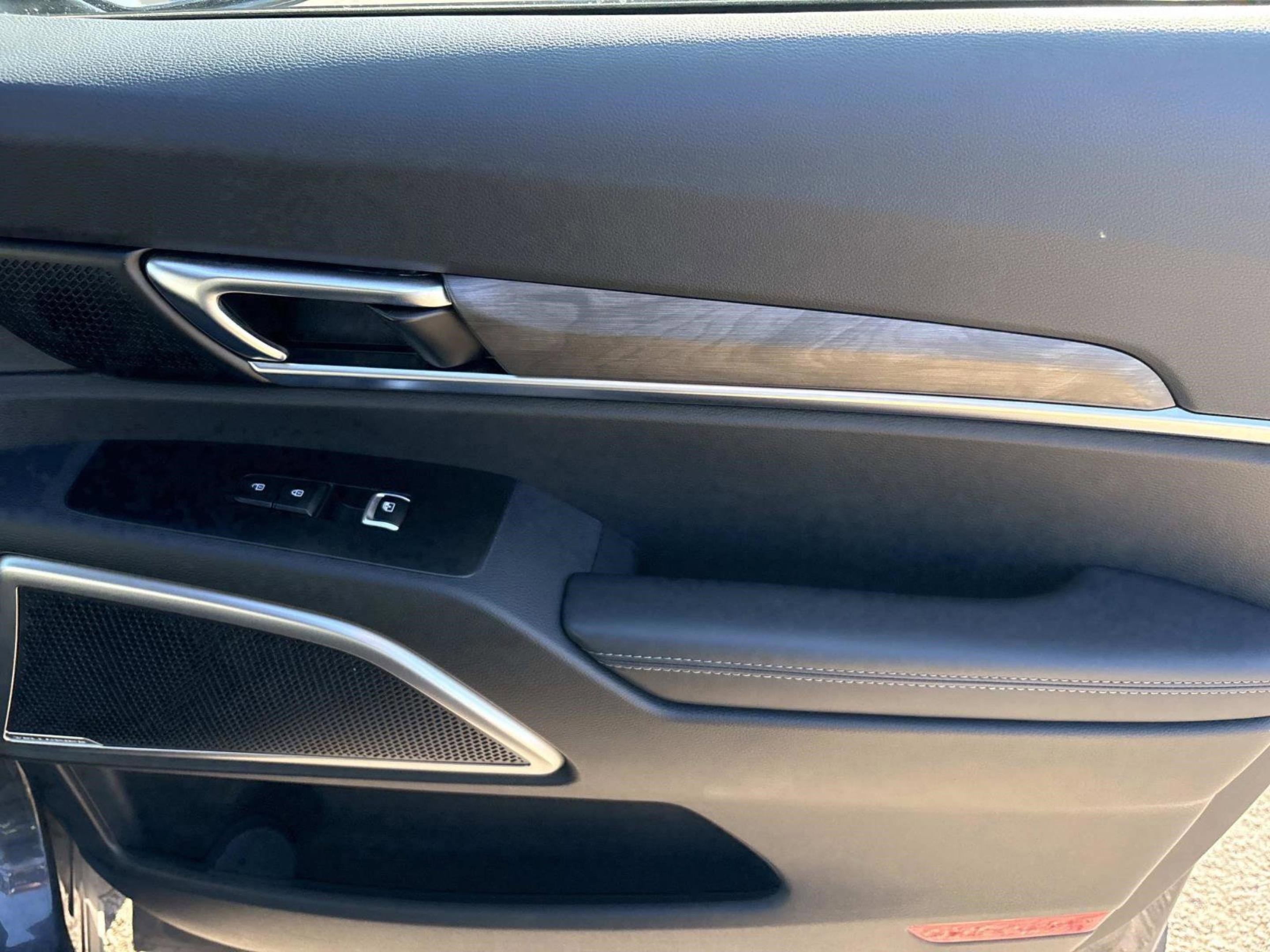 Used 2025 Kia Telluride EX X-Line image 21