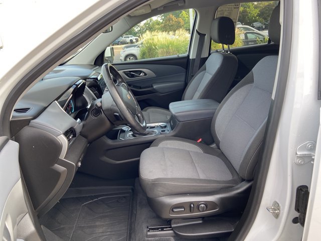 Used 2021 Chevrolet Traverse LT FWD image 34