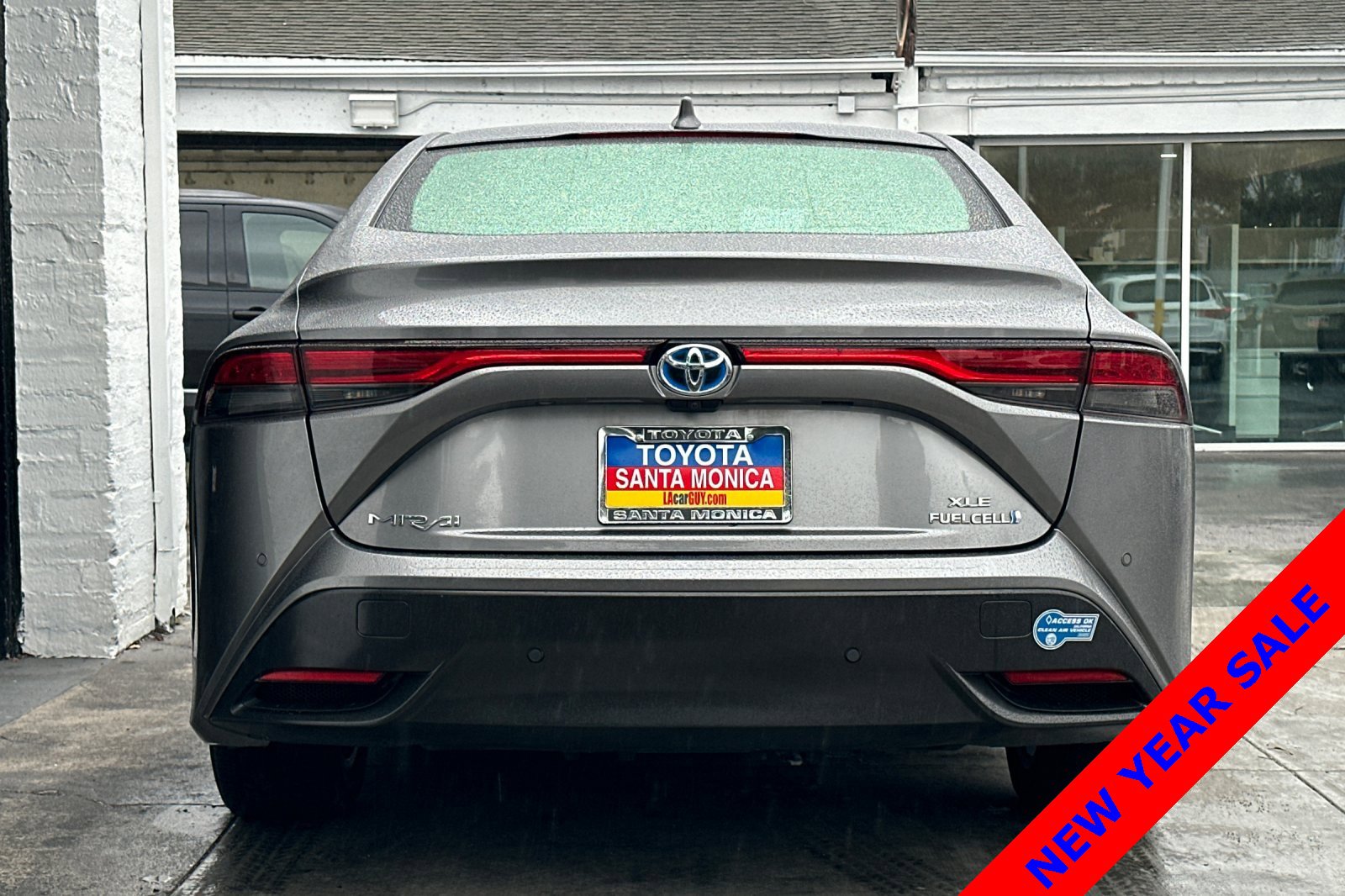 Used 2021 Toyota Mirai XLE image 5