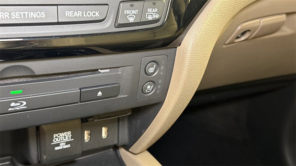 Used 2017 Honda Pilot Elite image 35