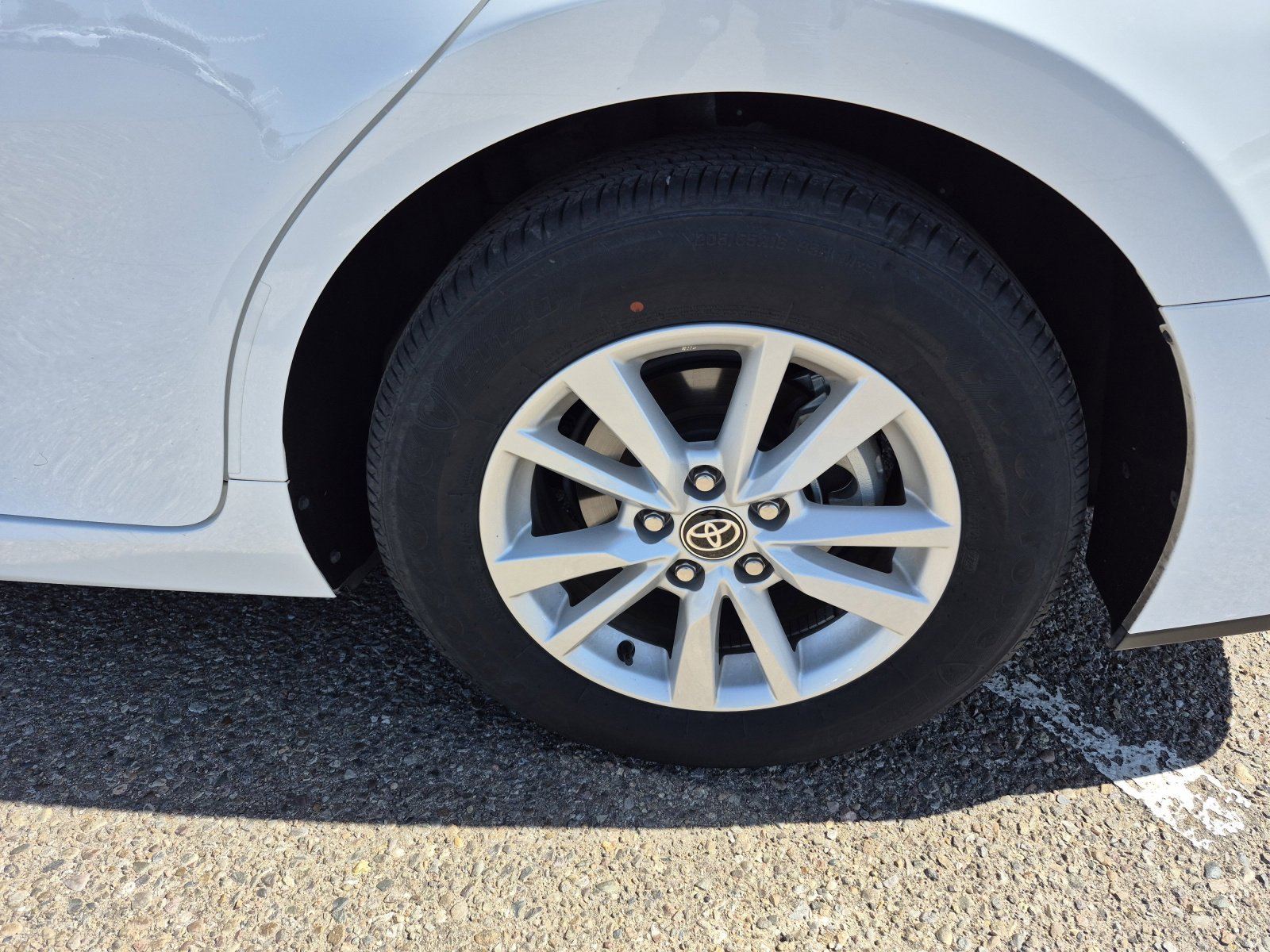 Certified 2025 Toyota Camry LE image 24