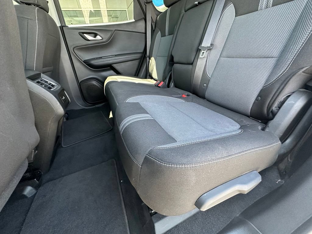 Used 2023 Chevrolet Blazer LT FWD image 24