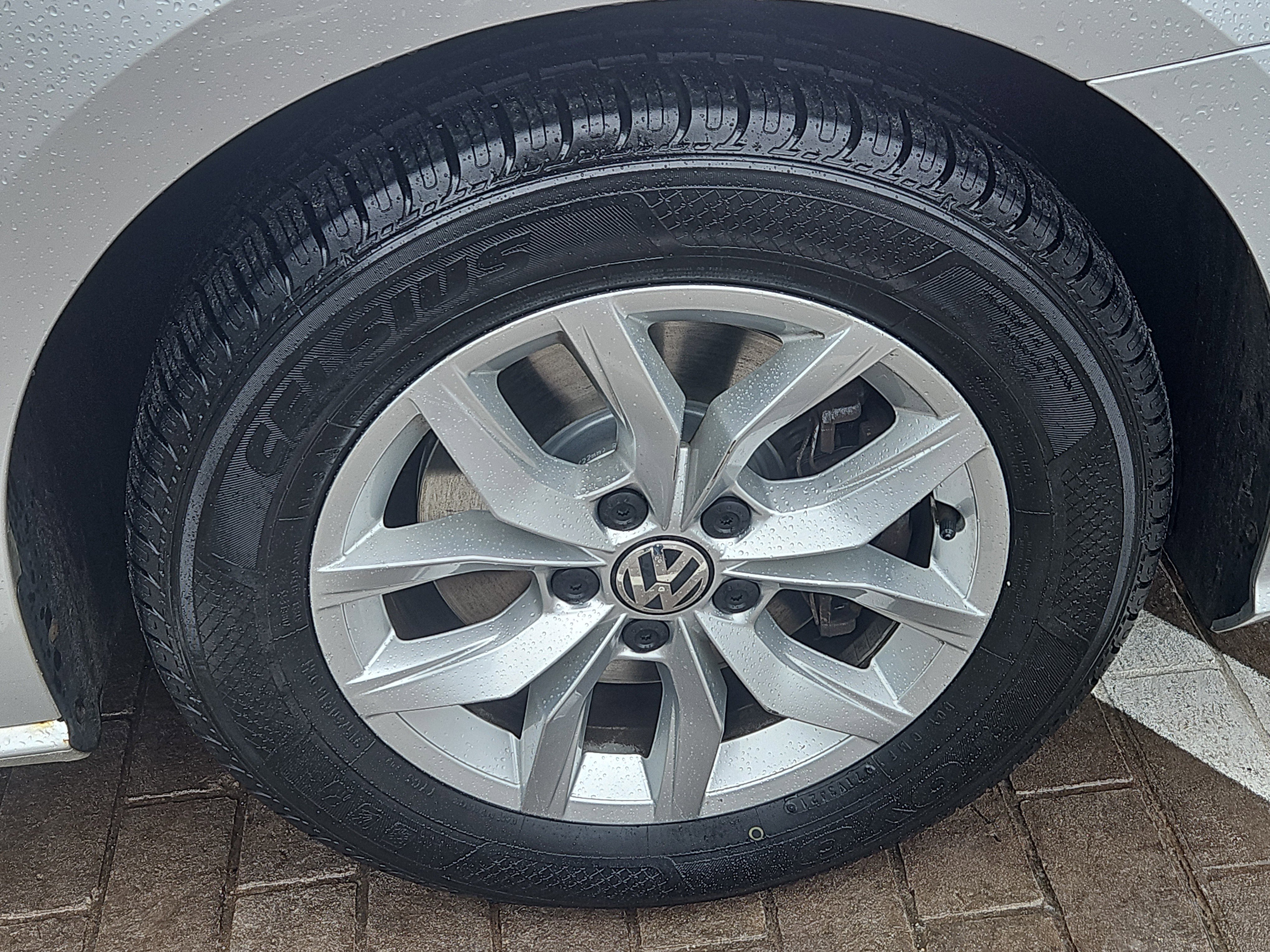 Used 2016 Volkswagen Passat 1.8T S image 23