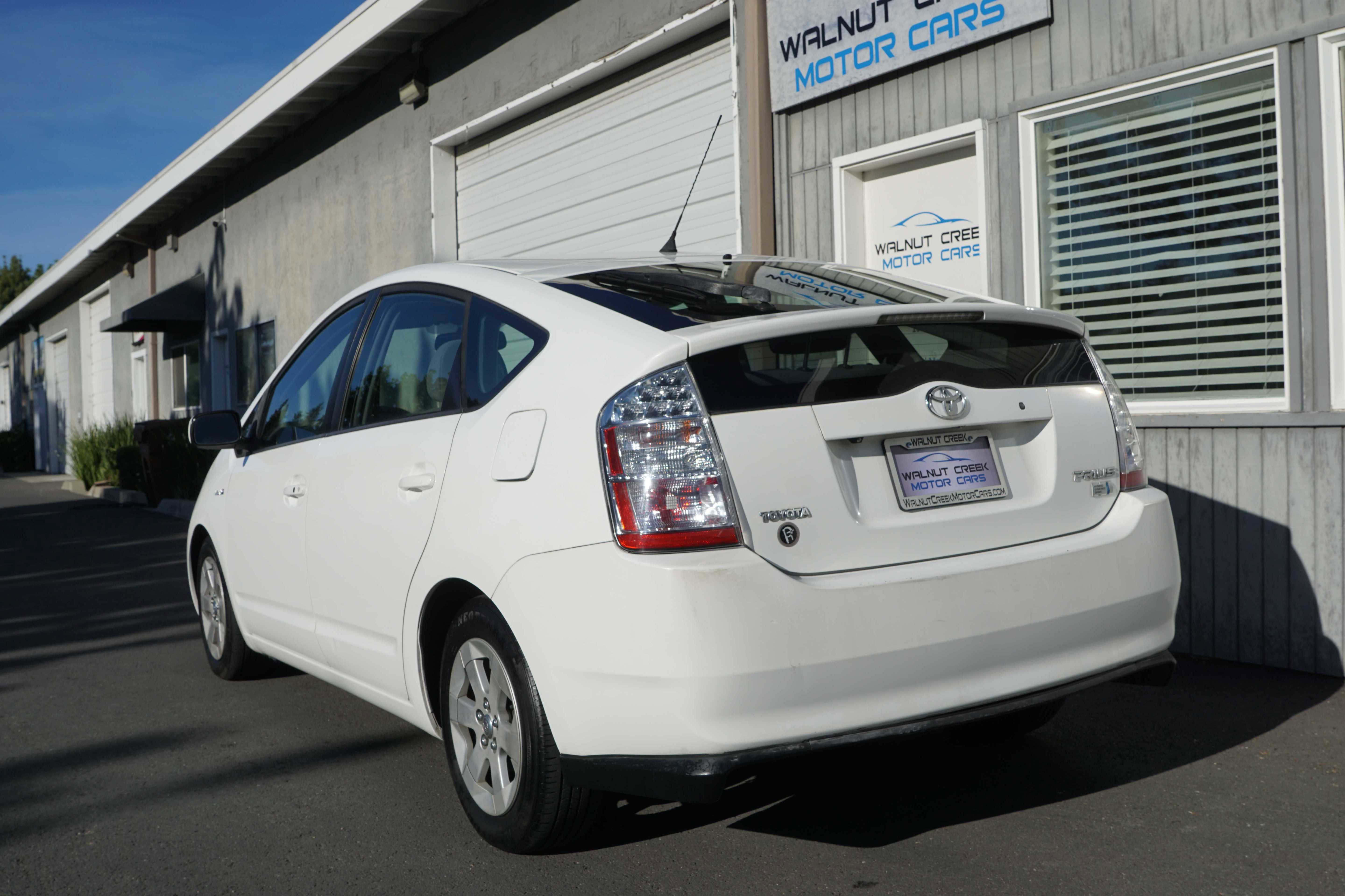 Used 2007 Toyota Prius Touring image 16
