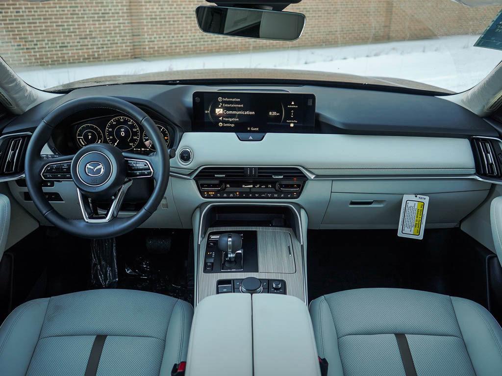 New 2026 MAZDA CX-90 Plug-In Hybrid w/ Premium Plus image 15