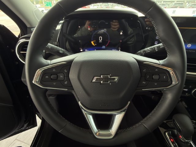 New 2026 Chevrolet Trax ACTIV w/ Driver Confidence Package FWD image 11