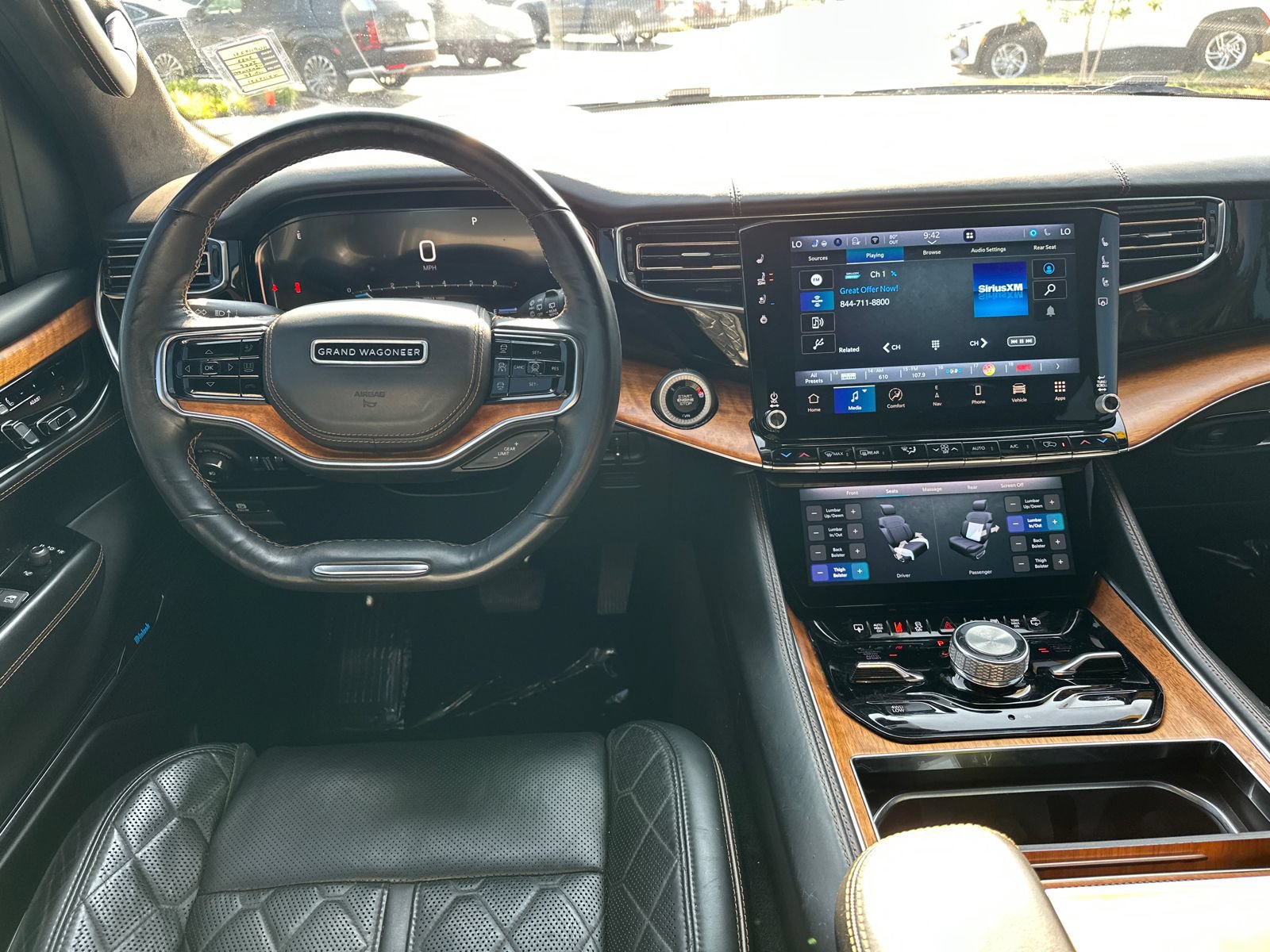 Used 2022 Jeep Grand Wagoneer Series III w/ Rear Seat Video Group 1 AWD/4WD image 21
