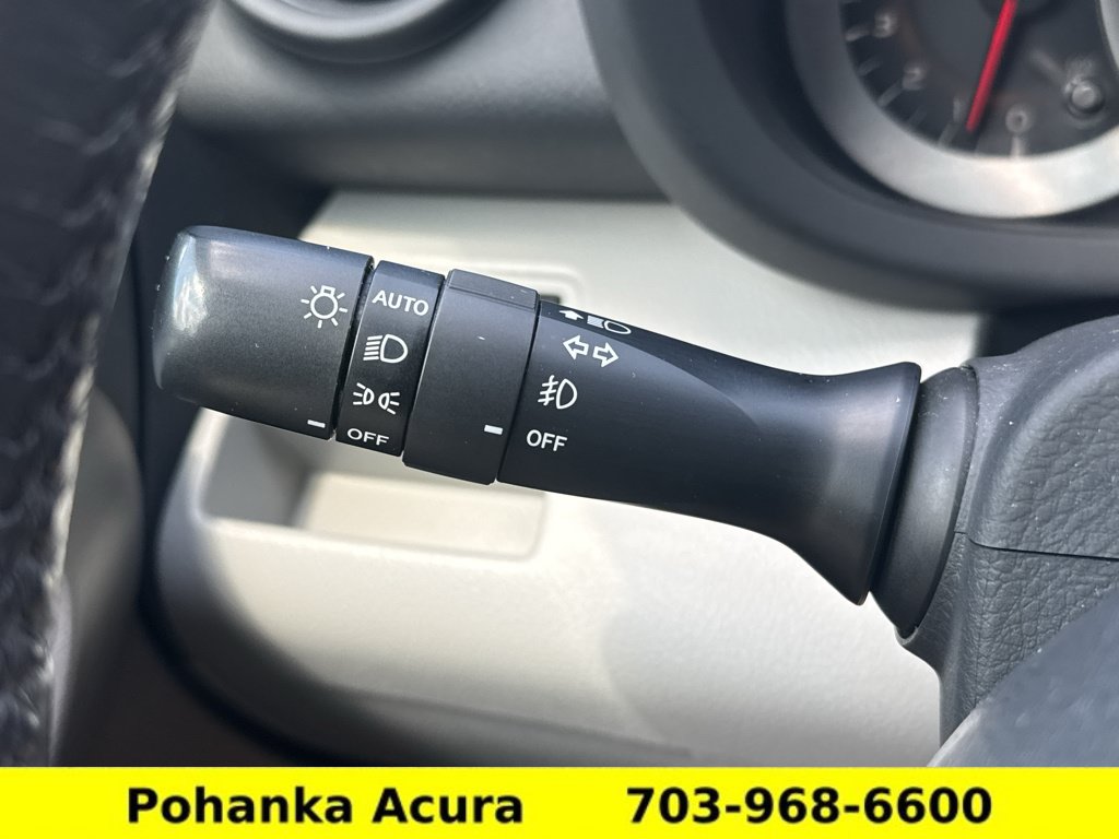 Used 2012 Toyota RAV4 Limited w/ Navigation Value Pkg AWD/4WD image 10