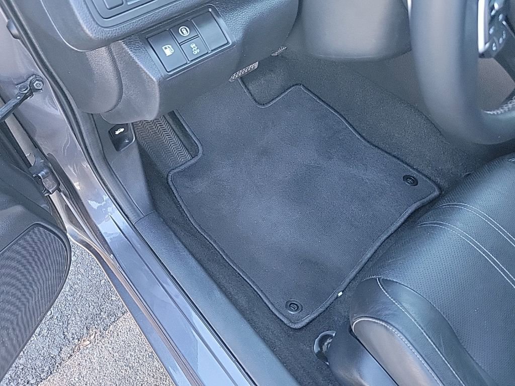 Used 2019 Honda Insight Touring image 20