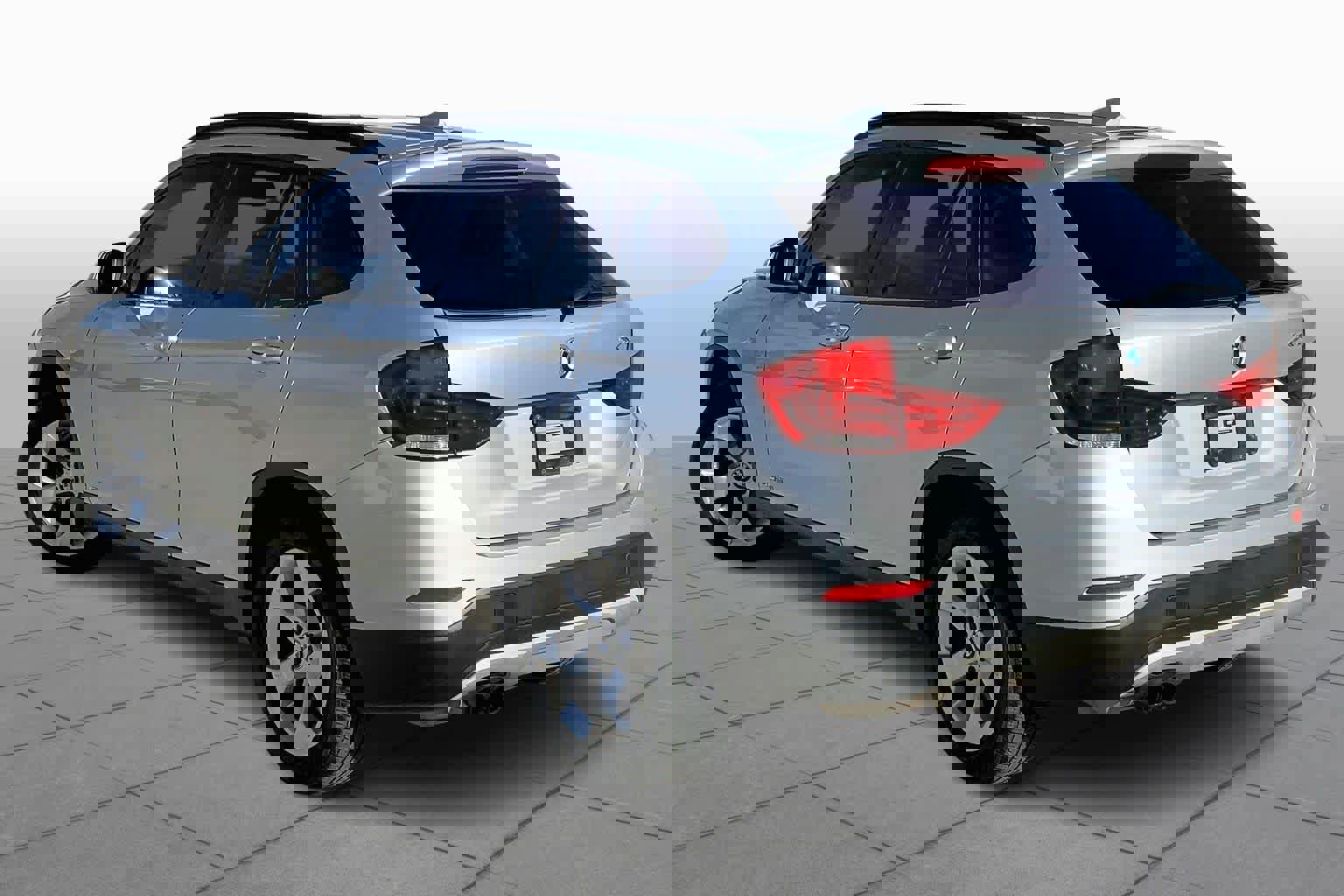 Used 2015 BMW X1 sDrive28i image 12