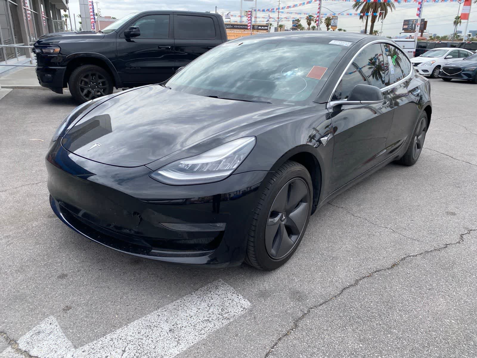 Used 2019 Tesla Model 3 Long Range RWD video 1
