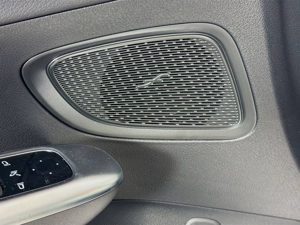 New 2026 Mercedes-Benz C 300 4MATIC Sedan image 22