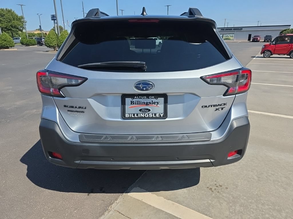Used 2023 Subaru Outback Onyx Edition XT AWD/4WD image 4