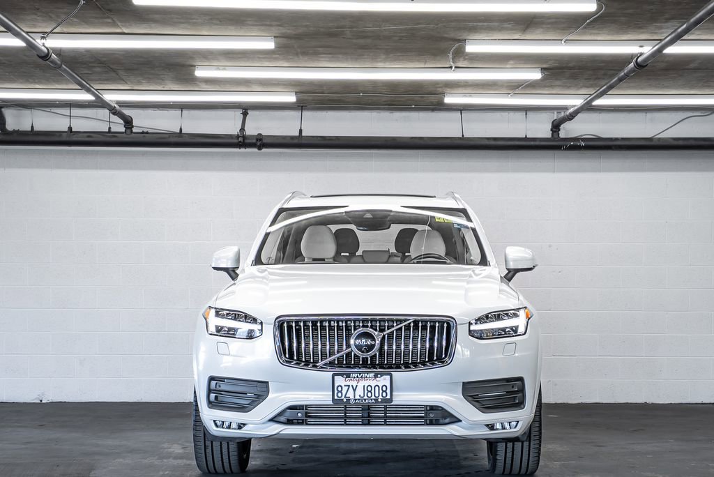 Used 2022 Volvo XC90 T6 Momentum w/ Advanced Package image 8