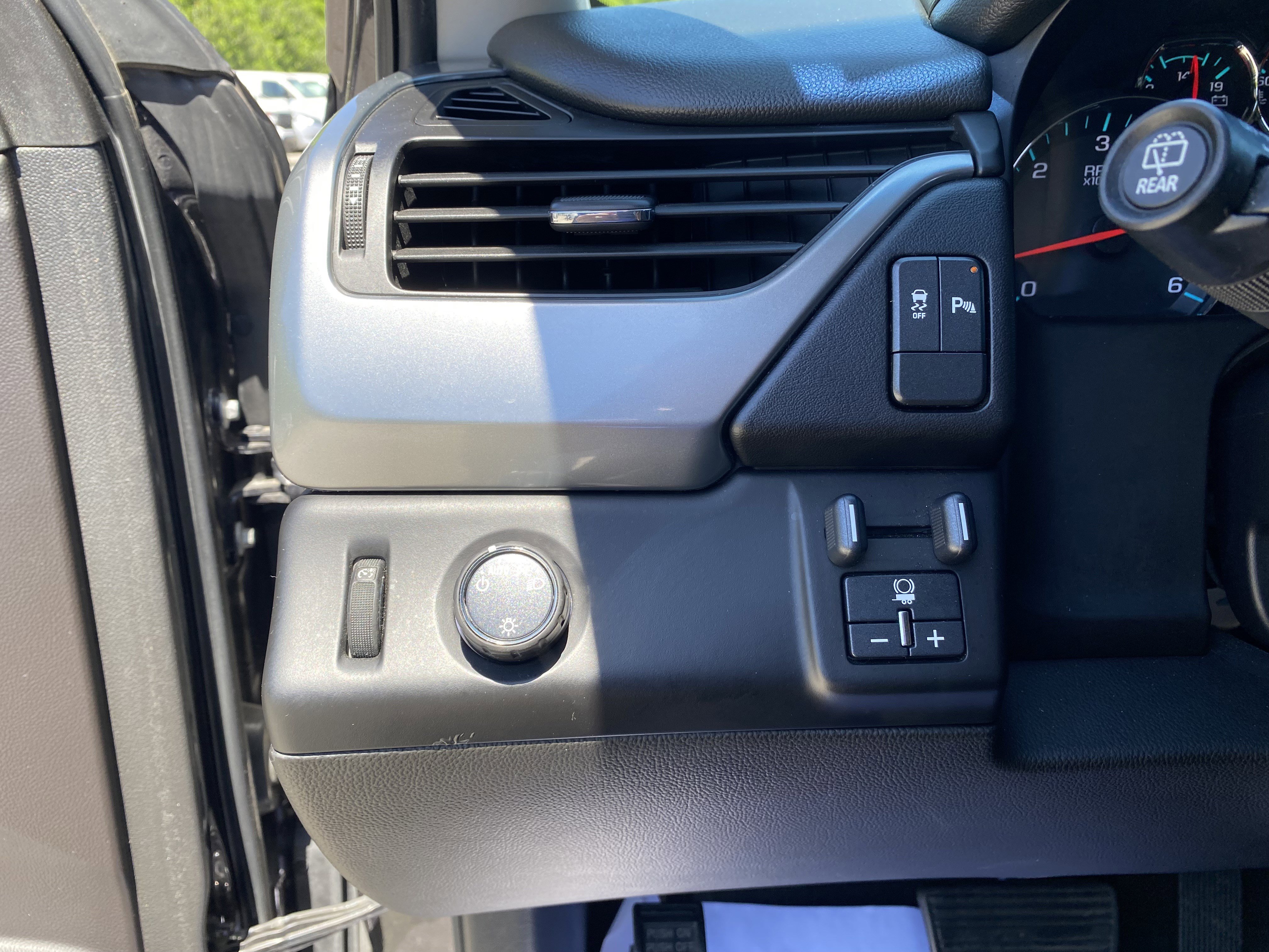 Used 2016 Chevrolet Tahoe LS w/ Max Trailering Package image 18